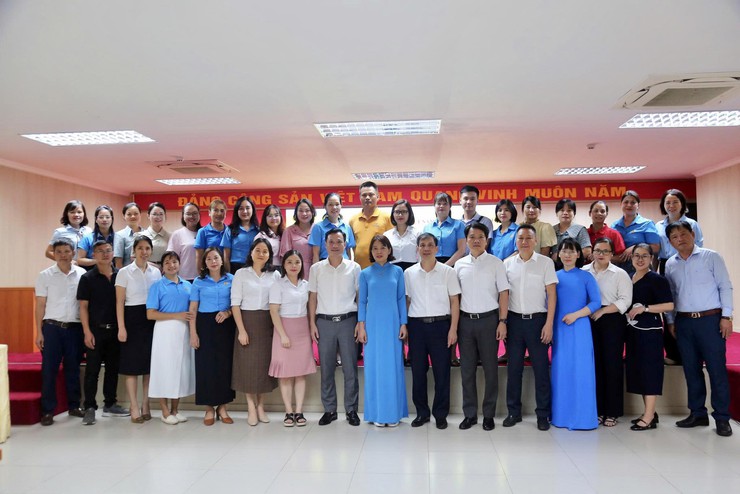 Ra mắt Công đoàn phường Dương Nội trực thuộc Liên đoàn lao động TP Hà Nội- Ảnh 3.