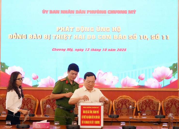 Phường Chương Mỹ chung sức hướng về đồng bào các địa phương bị ảnh hưởng do bão số 10 và 11 gây ra- Ảnh 8.