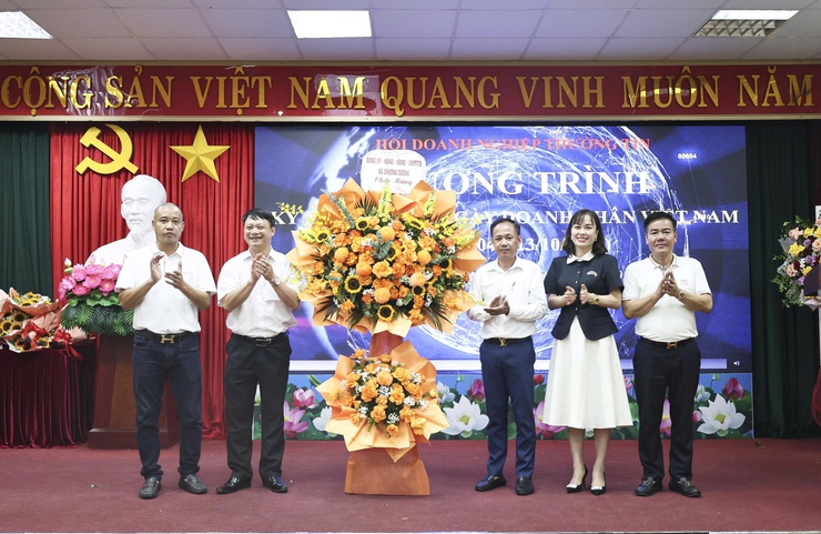 Hội doanh nghiệp Thường Tín kỷ niệm 21 năm Ngày doanh nhân Việt Nam- Ảnh 4.