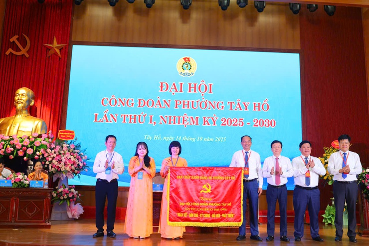 Đại hội Công đoàn phường Tây Hồ lần thứ nhất, nhiệm kỳ 2025 - 2030: Dấu ấn của sự đổi mới và phát triển.- Ảnh 7.