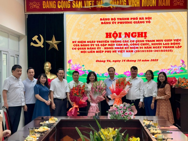 Gặp mặt kỷ niệm ngày truyền thống các Ban Xây dựng Đảng, Văn phòng cấp ủy- Ảnh 2.