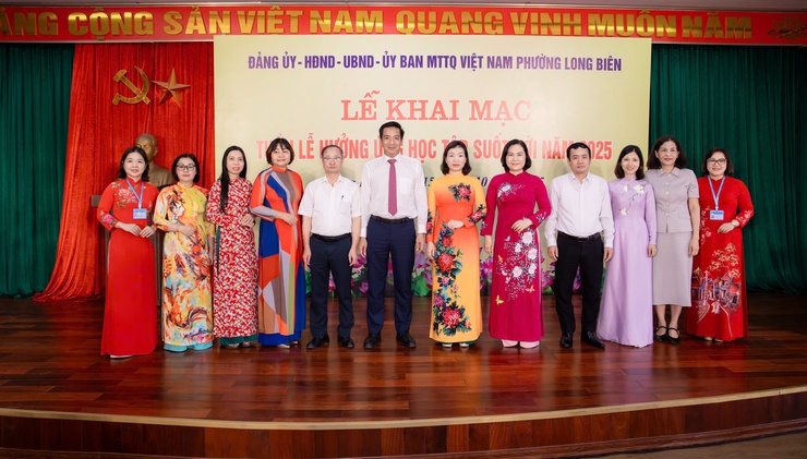 Phường Long Biên phát động Tuần lễ học tập suốt đời năm 2025- Ảnh 1.