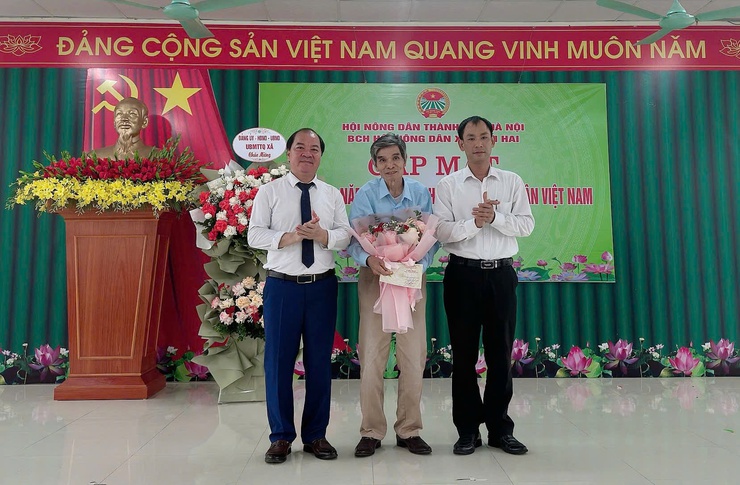 Hội nông dân xã Suối Hai tổ chức gặp mặt kỷ niệm nhân 95 năm Ngày thành lập Hội- Ảnh 2.