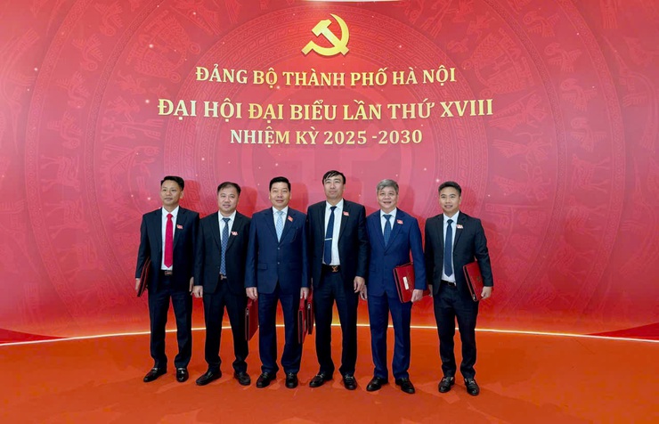 Đảng bộ xã Quốc Oai vinh dự có 3 đại biểu dự Đại hội đại biểu Đảng bộ Thành phố Hà Nội lần thứ XVIII nhiệm kỳ 2025 -2030- Ảnh 6.