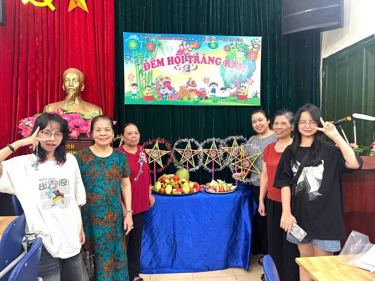 Các địa bàn dân cư phường Đống Đa tổ chức "Đêm hội trăng rằm"- Ảnh 11.