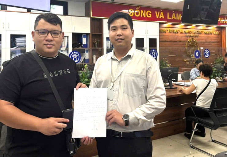 Những tấm lòng tận tụy ở Chi nhánh số 3 – Nơi mỗi công dân đều được đón tiếp bằng nụ cười và sự tận tâm- Ảnh 2.
