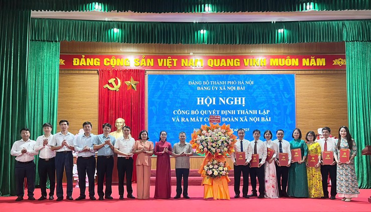 CÔNG BỐ QUYẾT ĐỊNH THÀNH LẬP VÀ RA MẮT CÔNG ĐOÀN XÃ NỘI BÀI- Ảnh 1.