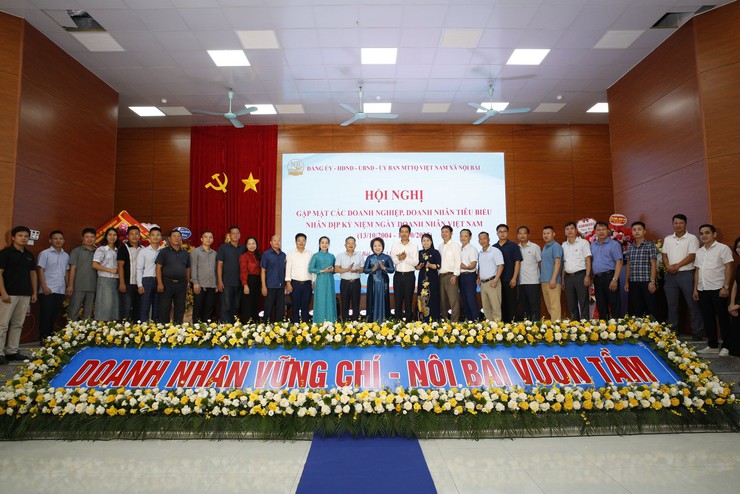 XÃ NỘI BÀI GẶP MẶT KỶ NIỆM NGÀY DOANH NHÂN VIỆT NAM 13/10- Ảnh 7.