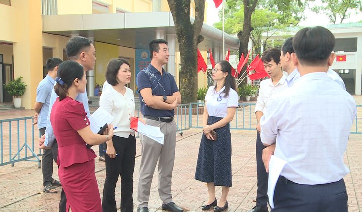Thường trực HĐND xã Phúc Lộc giám sát thực tế việc thực hiện các dự án trên địa bàn xã- Ảnh 6.