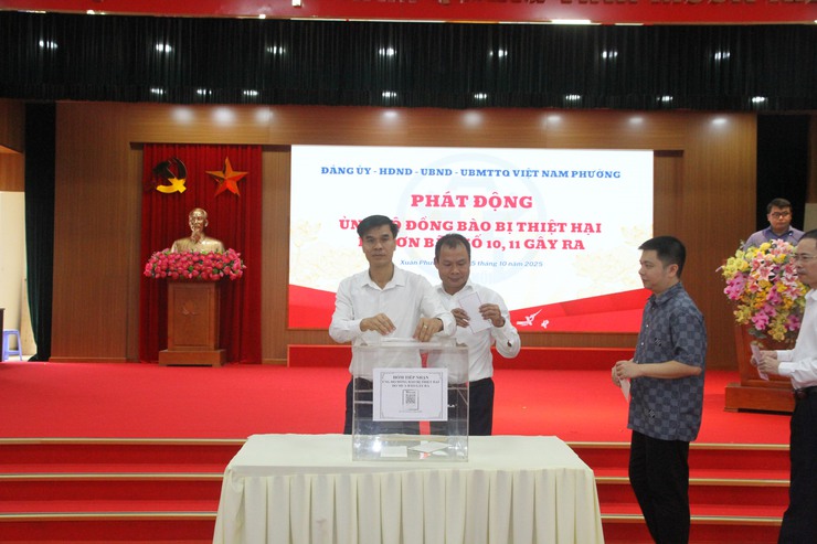 Phường Xuân Phương phát động ủng hộ đồng bão vùng lũ- Ảnh 3.