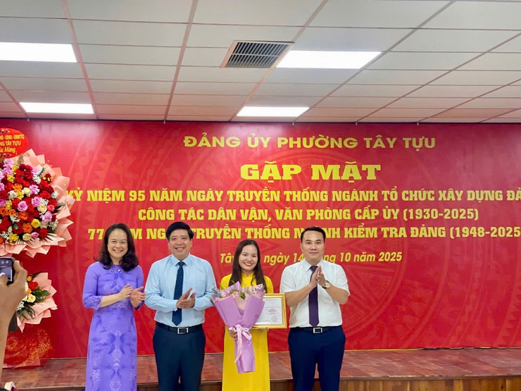 Phường Tây Tựu gặp mặt kỷ niệm nhân Ngày truyền thống các Ban Xây dựng Đảng và Văn phòng cấp ủy- Ảnh 3.