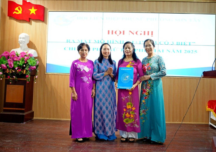 SƠN TÂY KỶ NIỆM 95 NĂM THÀNH LẬP HỘI LHPN VIỆT NAM VÀ RA MẮT MÔ HÌNH "1+1", "3 CÓ 3 BIẾT"- Ảnh 2.