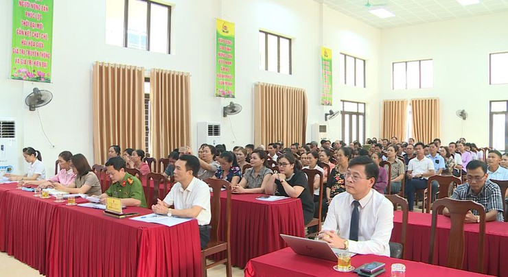UBND xã Phúc Lộc tổ chức Hội nghị ra mắt mô hình hỗ trợ người lầm lỗi tái hòa nhập cộng đồng và tuyên truyền pháp luật- Ảnh 6.