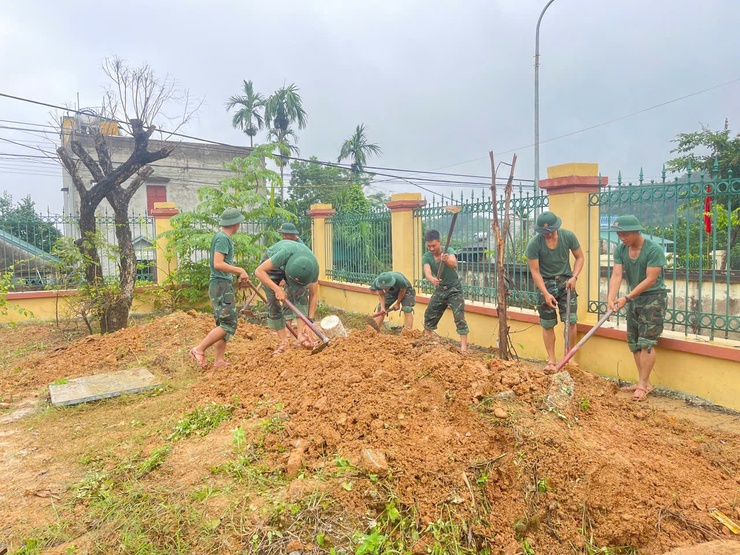 Trường sĩ quan Lục Quân I, Thực hiện nhiệm vụ Hành quân dã ngoại làm công tác dân vận trên địa bàn xã Yên Xuân- Ảnh 4.