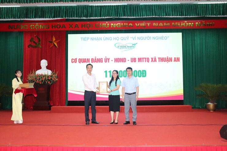 Xã Thuận An phát động Tháng cao điểm "Vì người nghèo" và an sinh xã hội năm 2025- Ảnh 10.