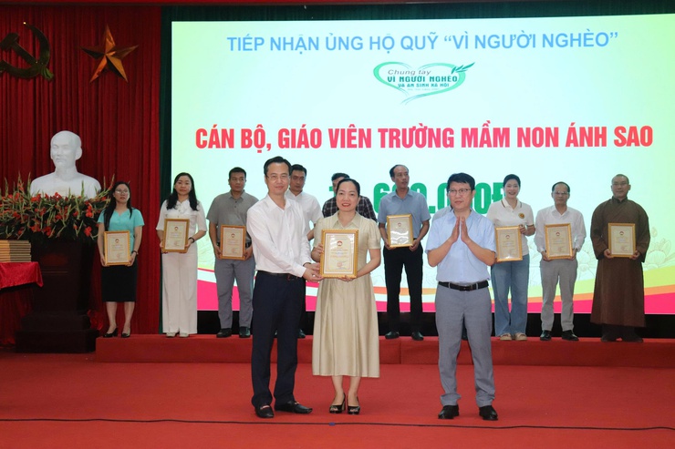 Xã Thuận An phát động Tháng cao điểm "Vì người nghèo" và an sinh xã hội năm 2025- Ảnh 15.