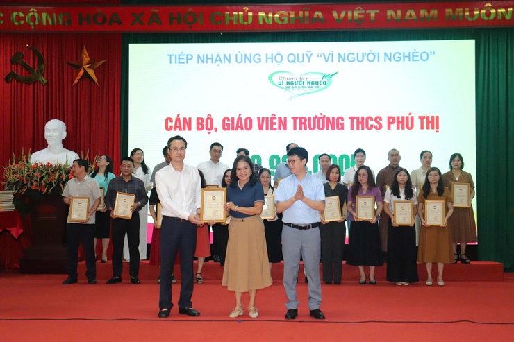 Xã Thuận An phát động Tháng cao điểm "Vì người nghèo" và an sinh xã hội năm 2025- Ảnh 17.