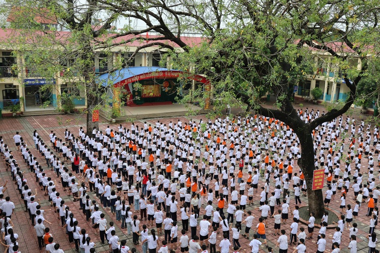 UBND xã Phú Nghĩa triển khai thực hiện chính sách học phí; miễn, giảm, hỗ trợ học phí và các khoản thu trong lĩnh vực giáo dục, đào tạo năm học 2025-2026- Ảnh 1.