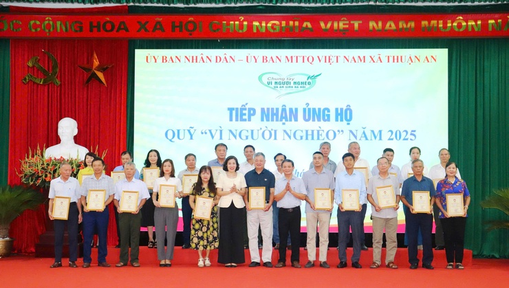 Xã Thuận An phát động Tháng cao điểm "Vì người nghèo" và an sinh xã hội năm 2025- Ảnh 5.