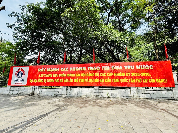 Phường Đống Đa hân hoan chào mừng Đại hội Đảng bộ thành phố Hà Nội lần thứ XVIII- Ảnh 4.