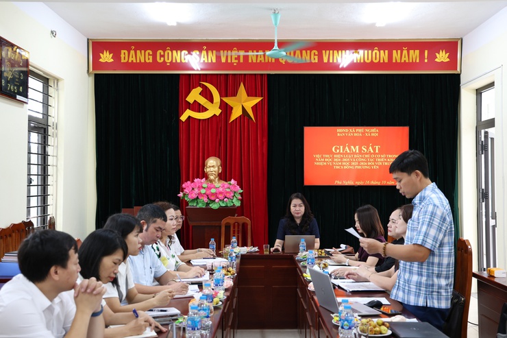 Ban Văn hóa – Xã hội Hội đồng nhân dân xã Phú Nghĩa tổ chức giám sát tại Trường Trung học cơ sở Đông Phương Yên- Ảnh 2.