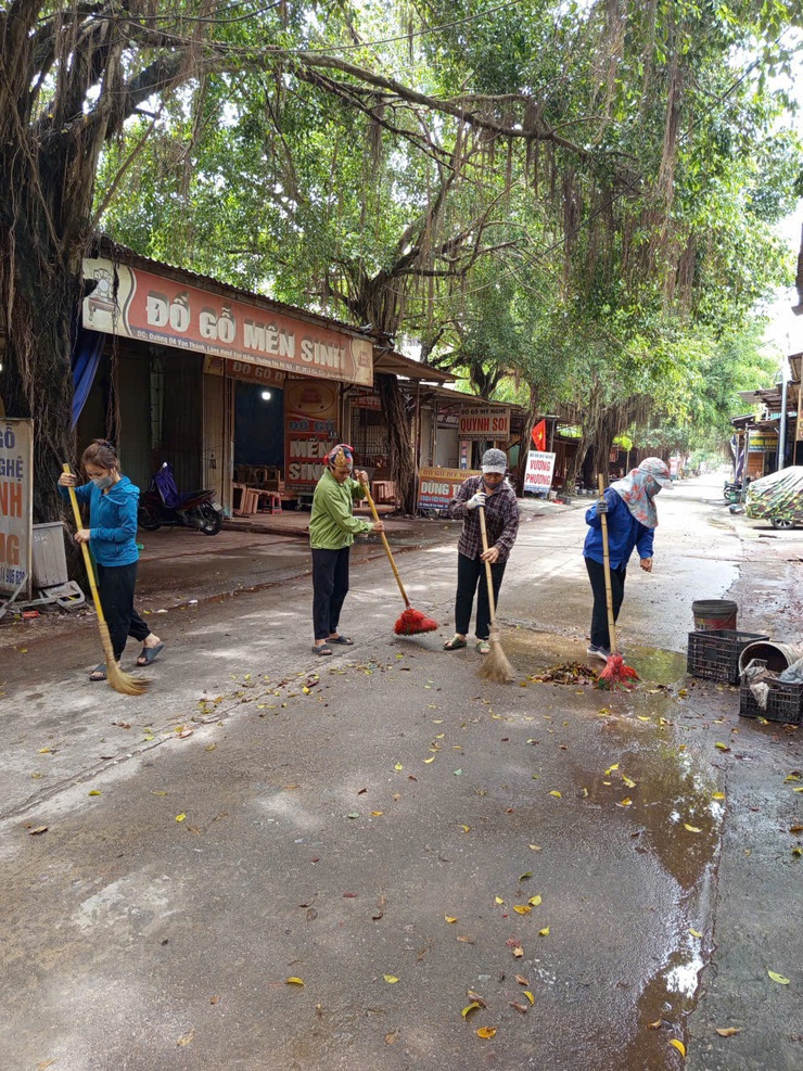 Ủy ban MTTQ Việt Nam xã Phú Xuyên: Duy trì hiệu quả phong trào ''Cuối tuần xanh''- Ảnh 8.
