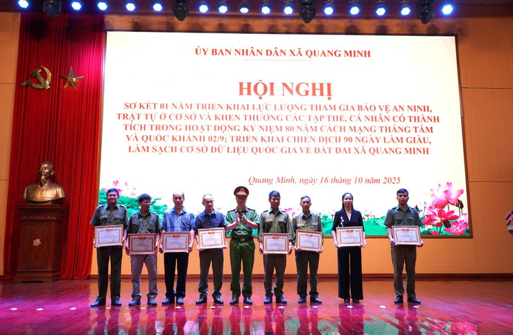 Xã Quang Minh sơ kết 01 năm triển khai lực lượng bảo vệ an ninh, trật tự ở cơ sở- Ảnh 9.