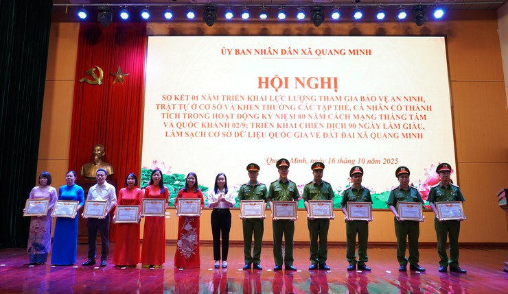 Xã Quang Minh sơ kết 01 năm triển khai lực lượng bảo vệ an ninh, trật tự ở cơ sở- Ảnh 8.