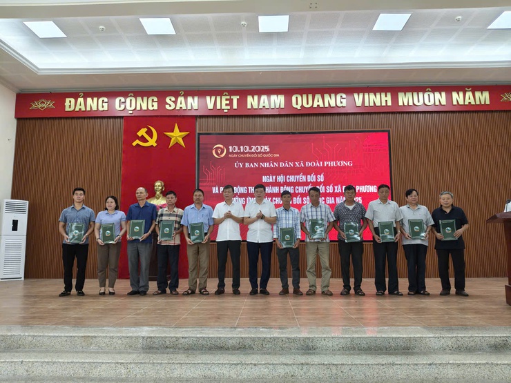 Xã Đoài Phương tổ chức Ngày hội Chuyển đổi số năm 2025- Ảnh 2.