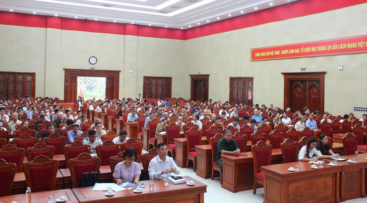 THẠCH THẤT: TUYÊN TRUYỀN, PHỔ BIẾN LUẬT THỦ ĐÔ VÀ NGHỊ ĐỊNH SỐ 151/2025/NĐ-CP CỦA CHÍNH PHỦ CHO NHÂN DÂN TRÊN ĐỊA BÀN- Ảnh 2.