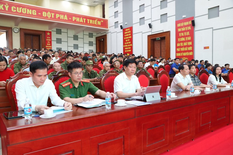 Xã Quang Minh sơ kết 01 năm triển khai lực lượng bảo vệ an ninh, trật tự ở cơ sở- Ảnh 1.