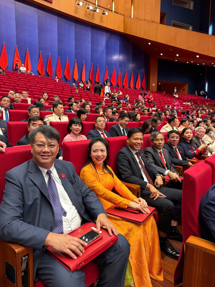 13h30 ngày 15-10, Đại hội đại biểu Đảng bộ thành phố Hà Nội lần thứ XVIII tiến hành phiên trù bị- Ảnh 1.