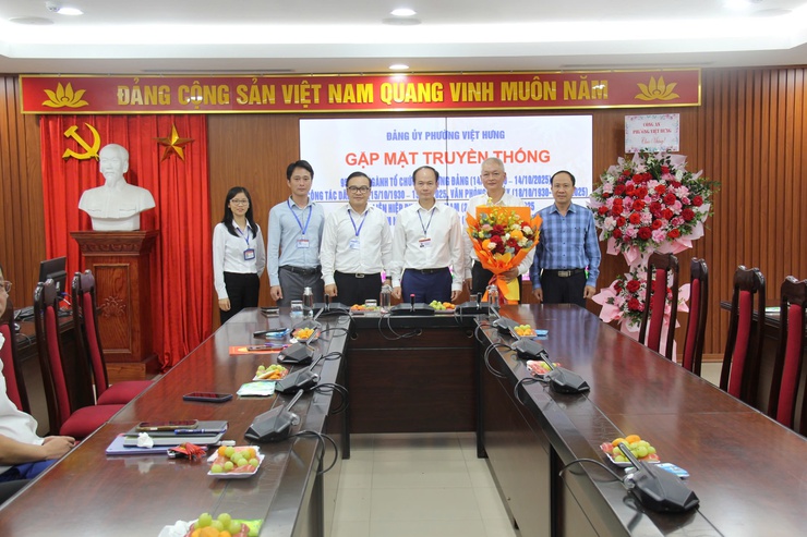 Phường Việt Hưng: Kỷ niệm 95 năm Ngày truyền thống các Ban Xây dựng Đảng, Văn phòng cấp ủy và 77 năm Ngày thành lập ngành Kiểm tra của Đảng- Ảnh 6.