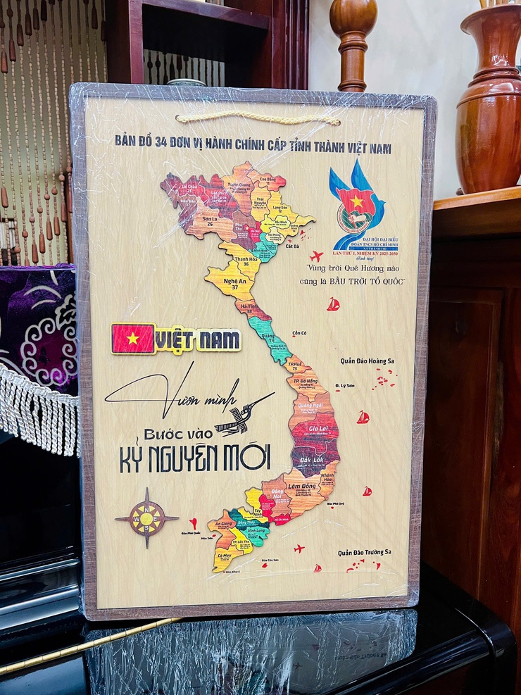 KỶ NIỆM 69 NĂM NGÀY TRUYỀN THỐNG HỘI LIÊN HIỆP THANH NIÊN VIỆT NAM (15/10/1956 – 15/10/2025)- Ảnh 4.
