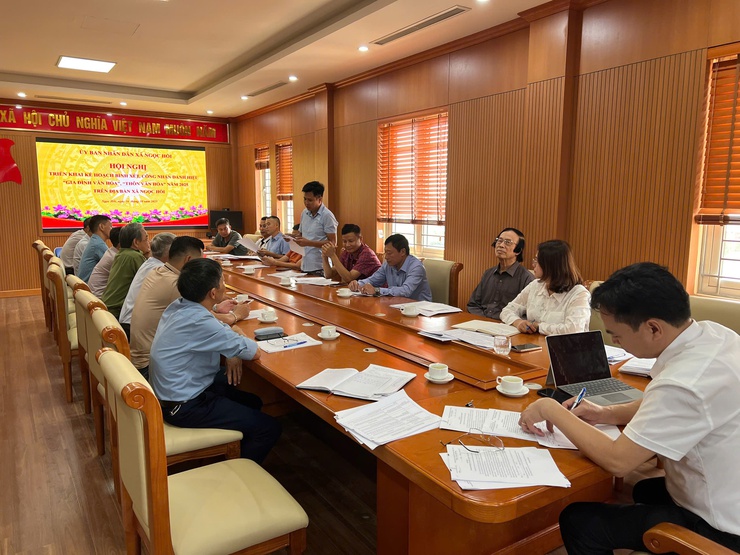 XÃ NGỌC HỒI TRIỂN KHAI KẾ HOẠCH BÌNH XÉT DANH HIỆU “GIA ĐÌNH VĂN HÓA”, “THÔN VĂN HÓA” NĂM 2025- Ảnh 1.