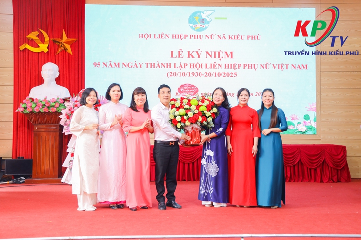 Hội LHPN xã Kiều Phú kỷ niệm 95 năm ngày thành lập Hội Liên hiệp Phụ nữ Việt Nam 20/10- Ảnh 9.