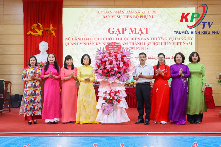 Ban vì sự tiến bộ Phụ nữ xã Kiều Phú tổ chức gặp mặt nữ lãnh đạo, cán bộ chủ chốt nhân kỷ 95 năm ngày thành lập hội liên hiệp phụ nữ Việt Nam- Ảnh 1.