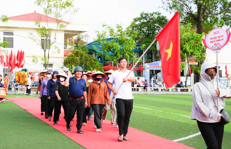 Xã Quốc Oai tổng duyệt sẵn sàng cho Đại hội Thể dục Thể thao lần thứ Nhất năm 2025- Ảnh 21.