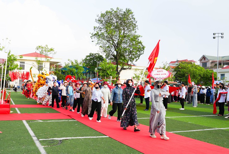 Xã Quốc Oai tổng duyệt sẵn sàng cho Đại hội Thể dục Thể thao lần thứ Nhất năm 2025- Ảnh 22.