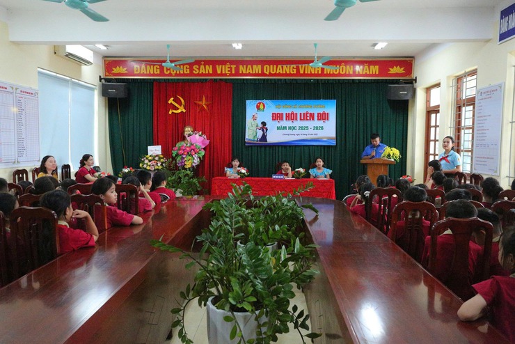 Đại hội liên đội trường Tiểu học Thắng Lợi - Ảnh 1.