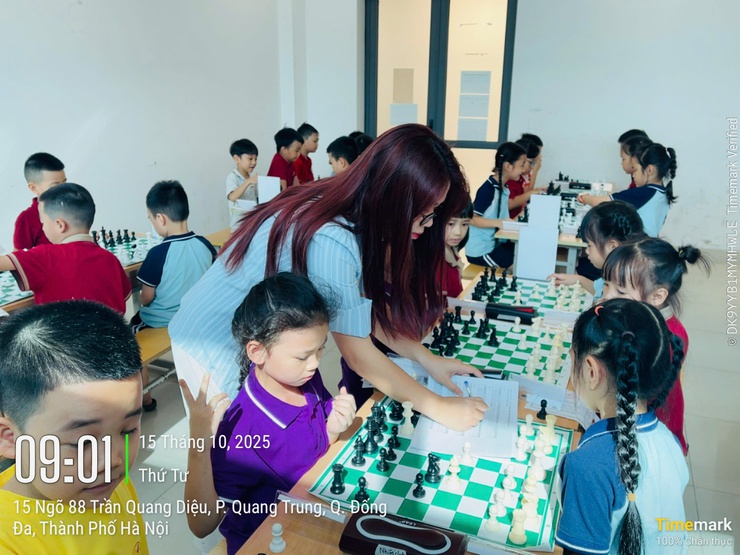 Giải cờ vua, cờ tướng, bóng bàn học sinh năm học 2025 - 2026 chào mừng Đại hội Đại biểu Thành phố Hà Nội lần thứ XVIII- Ảnh 13.