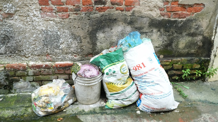 Giám sát công tác môi trường tại thôn Nội- Ảnh 2.