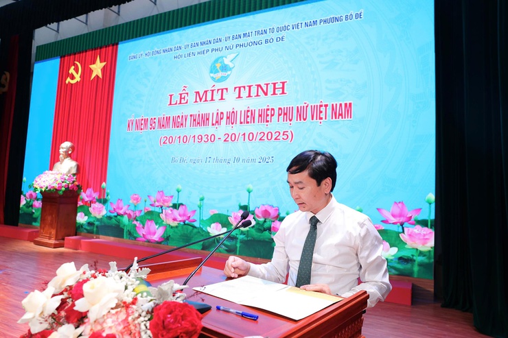 Mít tinh kỷ niệm 95 năm ngày thành lập Hội liên hiệp phụ nữ Việt Nam (20/10/1930 – 20/10/2025)- Ảnh 7.
