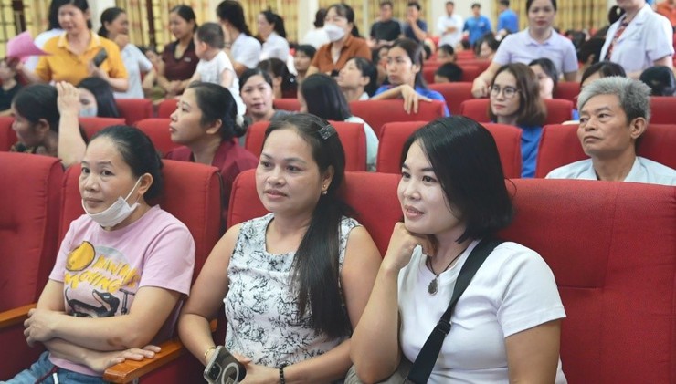 263 đơn vị máu an toàn trong Ngày hội Hiến máu tình nguyện năm 2025 tại xã Dương Hoà - Ảnh 4.