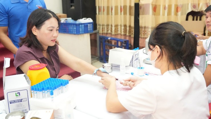 263 đơn vị máu an toàn trong Ngày hội Hiến máu tình nguyện năm 2025 tại xã Dương Hoà - Ảnh 5.