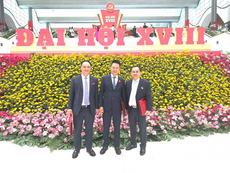 Đồng chí Bí thư Đảng ủy xã Phú Xuyên trúng cử Ban Chấp hành Đảng bộ TP Hà Nội khóa XVIII, nhiệm kỳ 2025 - 2030- Ảnh 1.