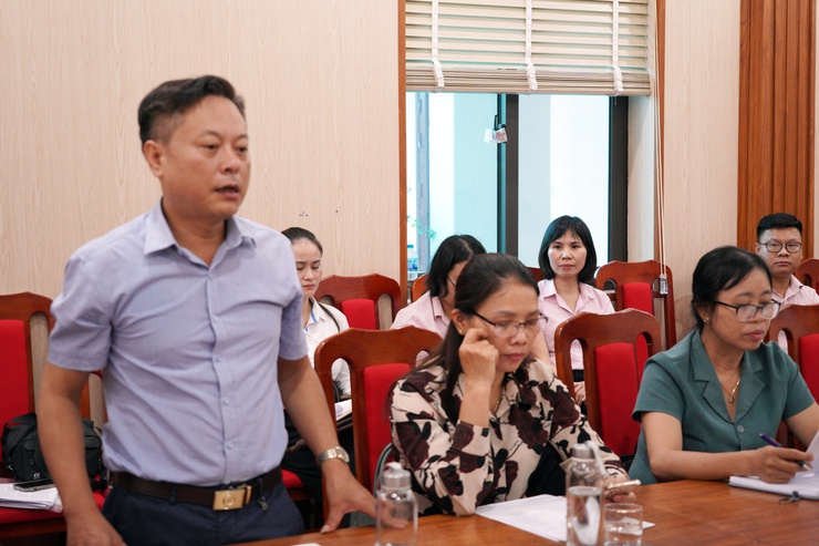 Phòng giao dịch Ngân hang Chính sách Xã hội Chương Mỹ đánh giá kết quả hoạt động ủy thác tín dụng chính sách quý III, triển khai nhiệm vụ quý IV năm 2025- Ảnh 2.
