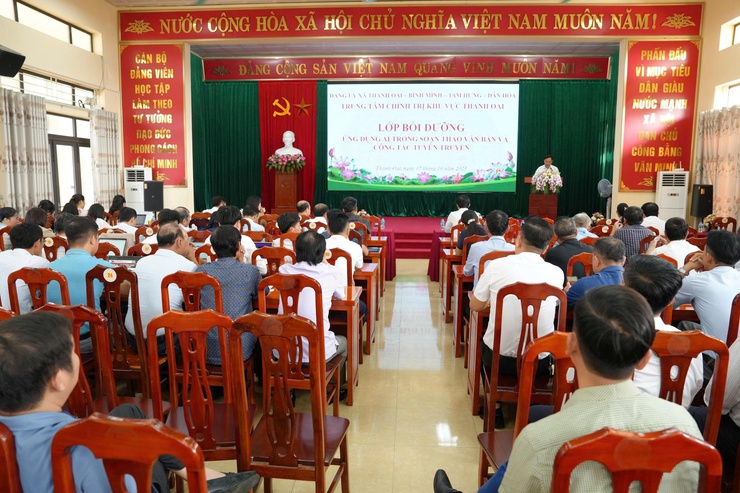 Bồi dưỡng ứng dụng AI trong soạn thảo văn bản và công tác tuyên truyền- Ảnh 1.