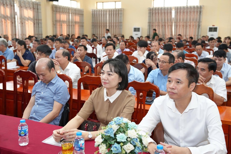 Bồi dưỡng ứng dụng AI trong soạn thảo văn bản và công tác tuyên truyền- Ảnh 2.