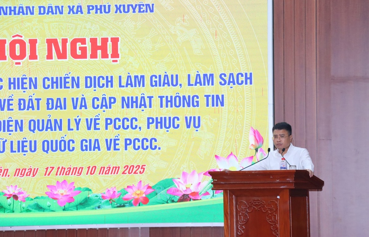 Giao ban tiến độ thực hiện chiến dịch làm giàu, làm sạch dữ liệu Quốc gia về đất đai và cập nhật thông tin cơ sở thuộc diện quản lý về PCCC- Ảnh 3.